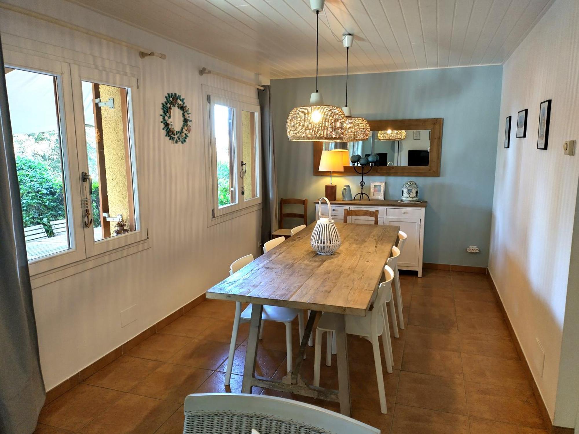 Вилла Casa Feliz Sant Cebria de Vallalta Экстерьер фото